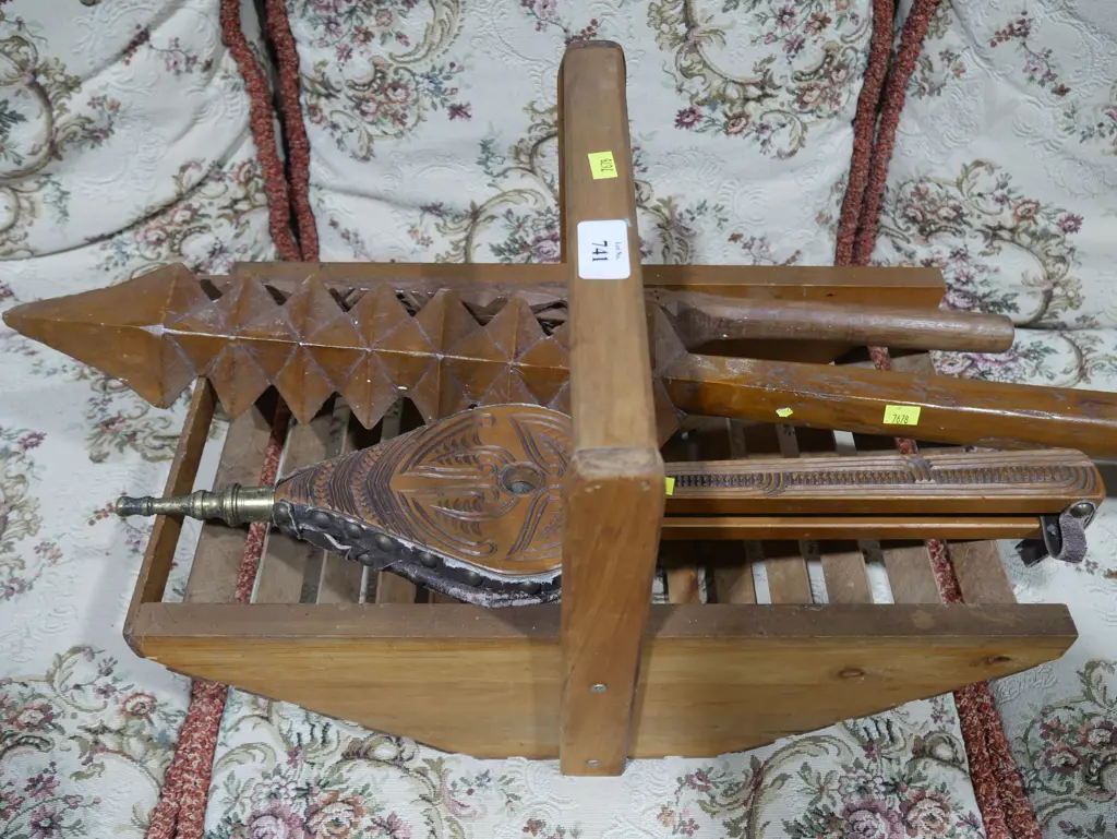 Wooden basket, bellows etc Image 1++