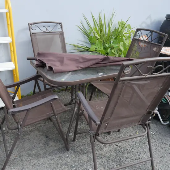 Outdoor table and 4 chairs
