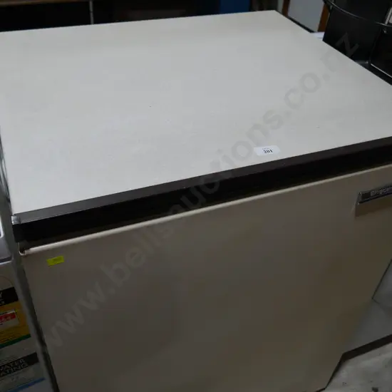 Frigidaire freezer