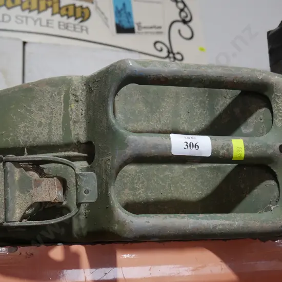 Vintage jerry can