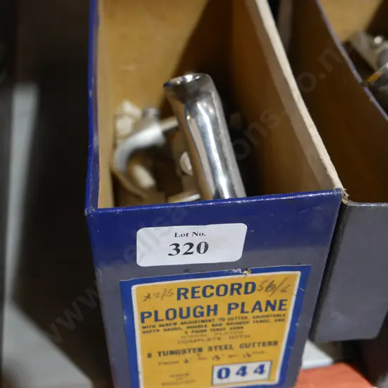 Boxed record plane