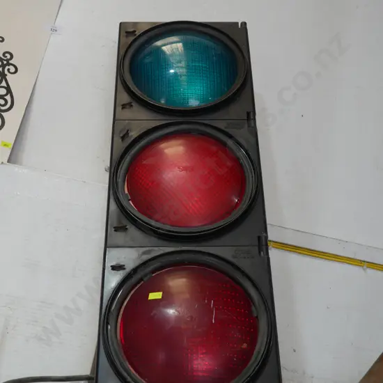 Traffic lights