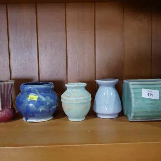 5 Crown Lynn Ambrico vases