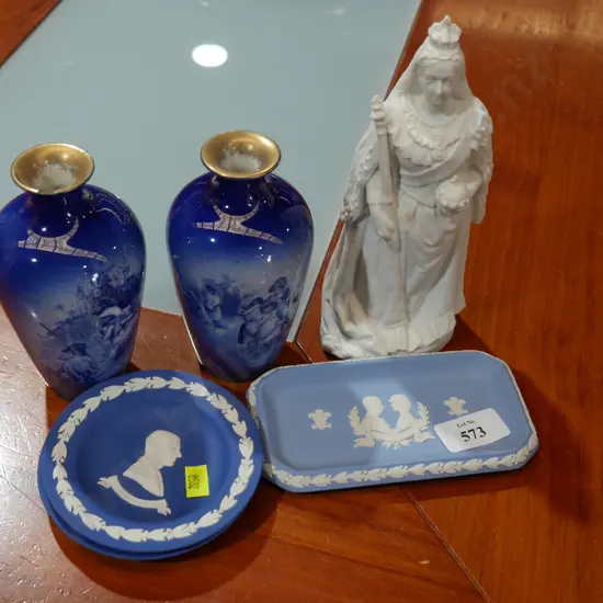Queen Victoria figurine, china