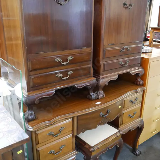 Bedside cabinets, Dutchess, stool