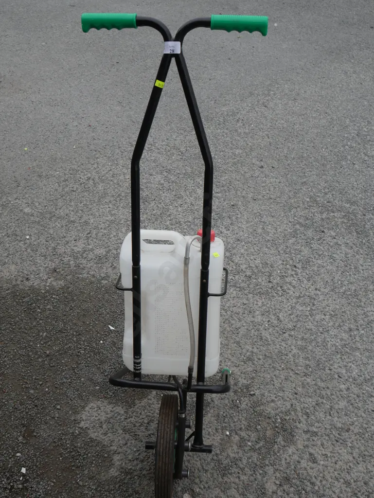 Lawnboy sprayer Image 1++