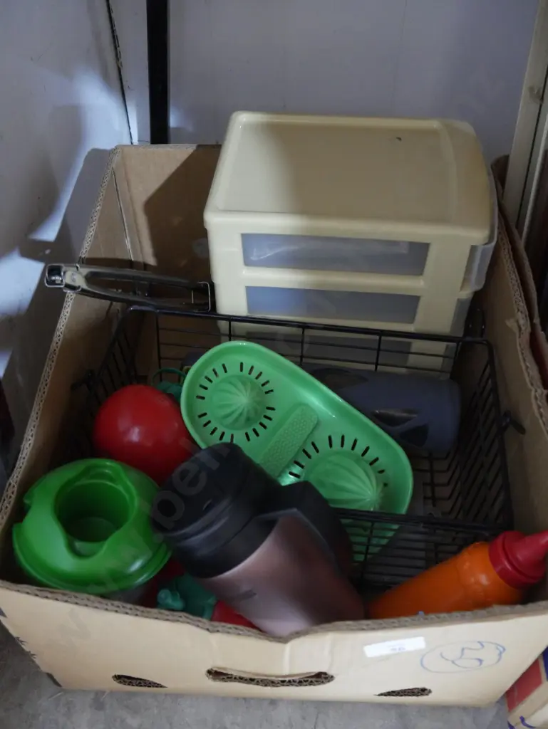 Plastic drawers, kitchenware Image 1++