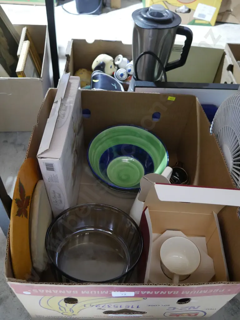 2-tier cake stands, bowls etc Image 1++