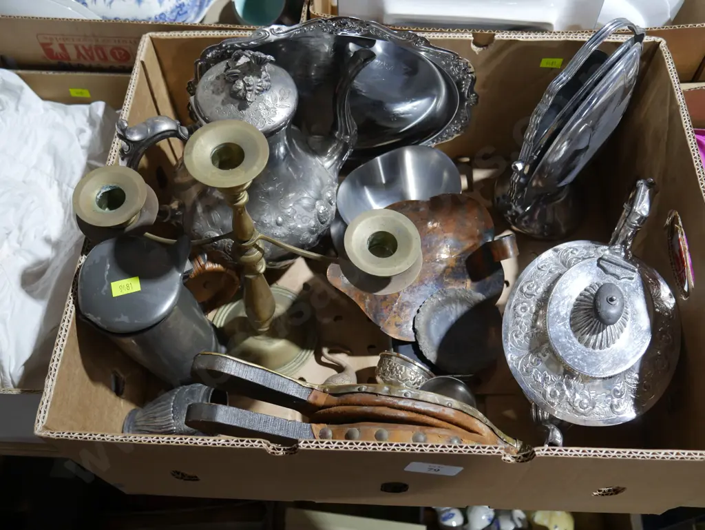 Epwear brass candlestick holder Image 1++