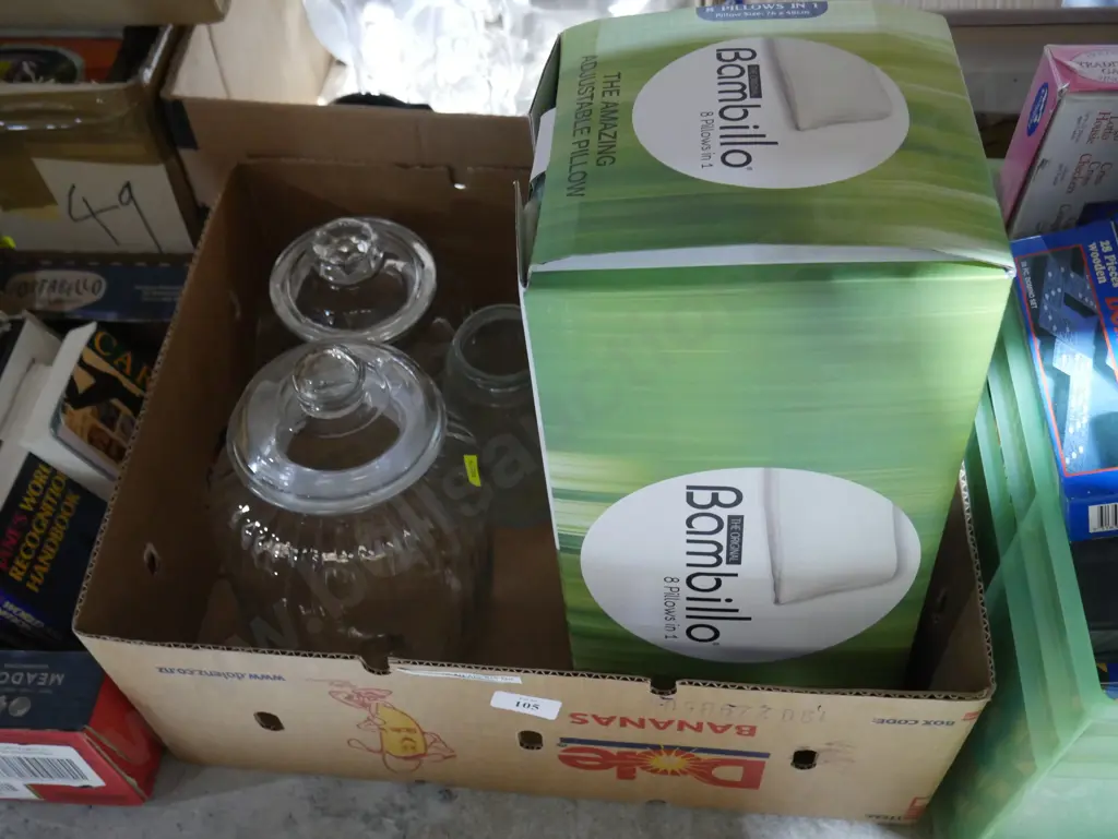 Bambillo pillow and glass jars Image 1++