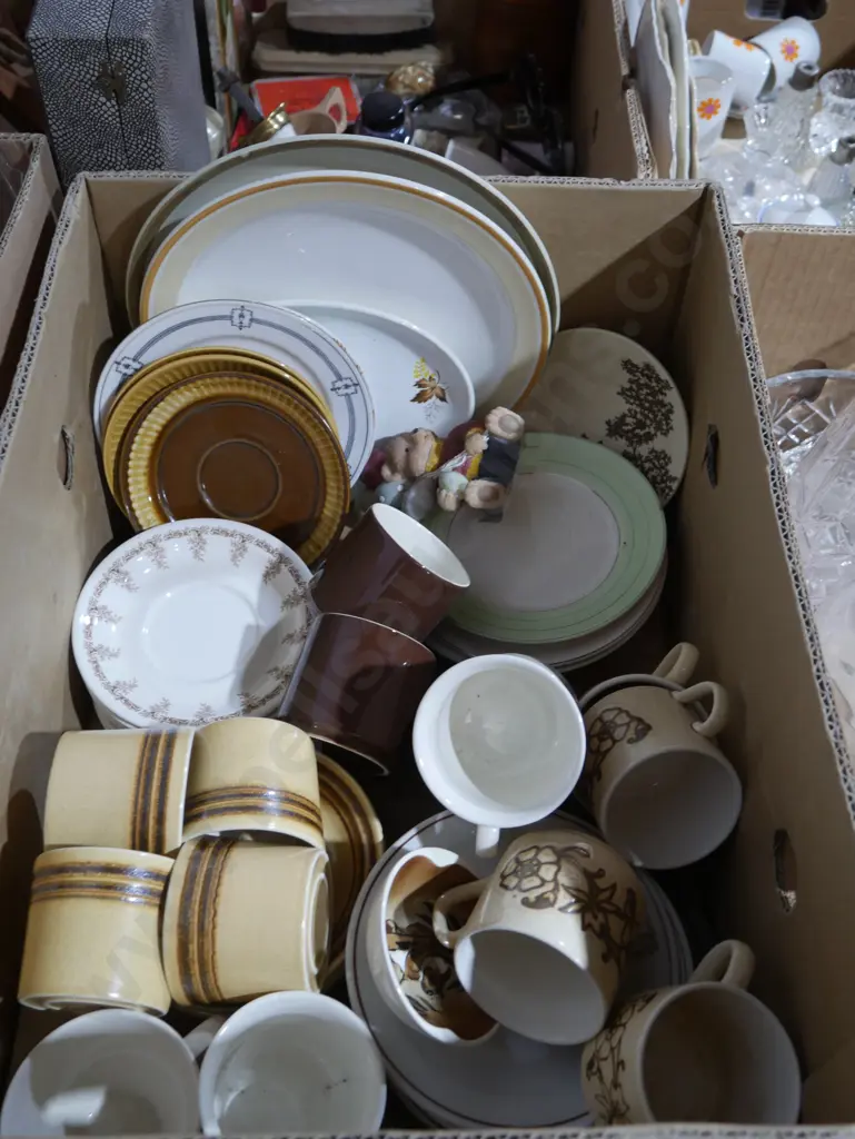 Cups and sauces etc Image 1++