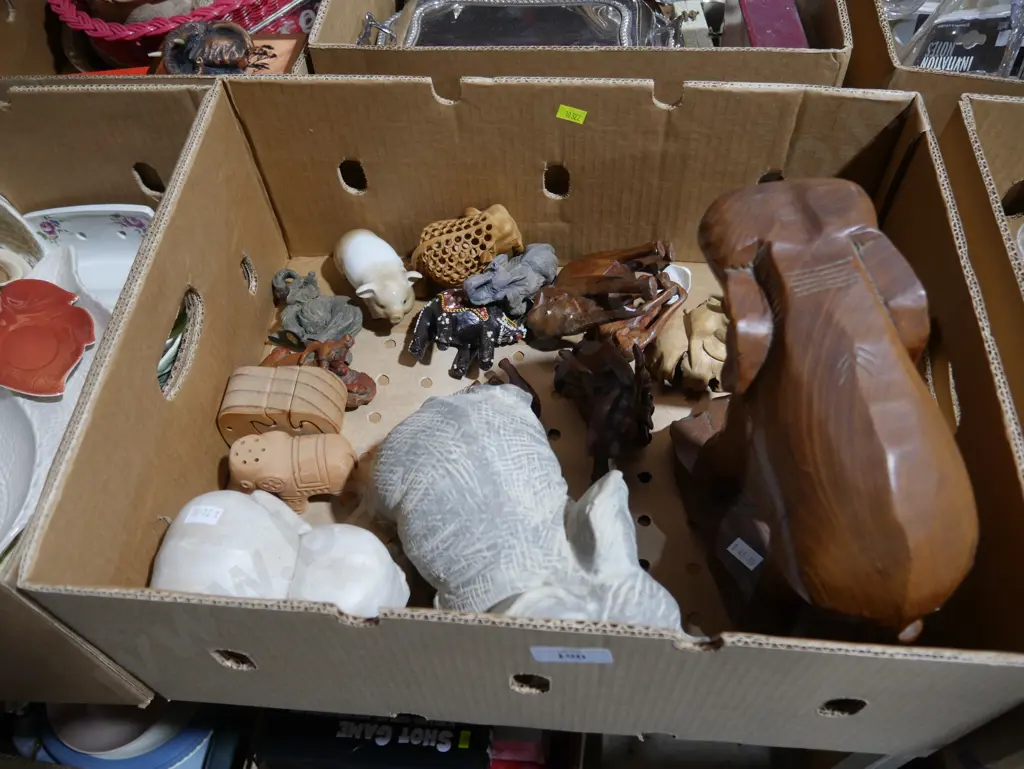 Elephant ornaments etc Image 1++