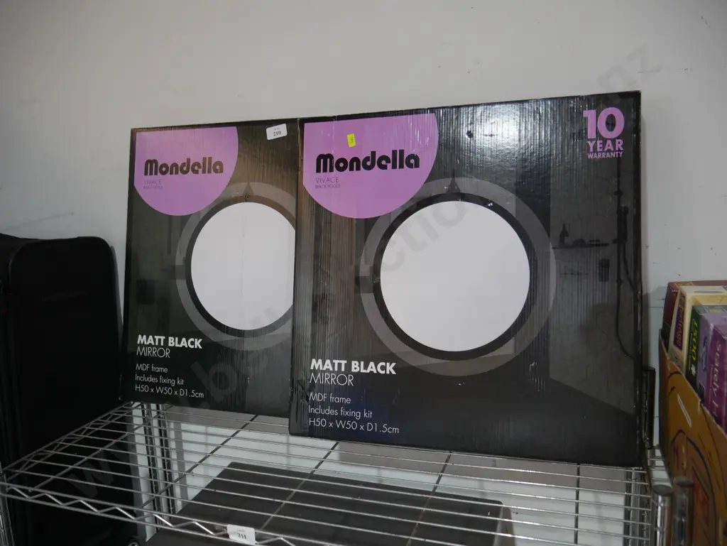 Two mirrors Image 1++