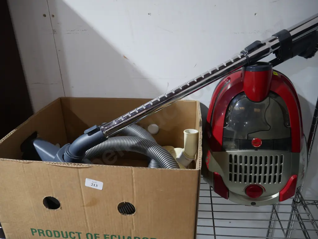 Hoover bagless vacuum cleaner Image 1++