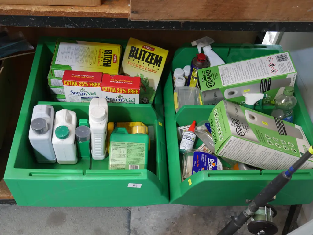 Assorted garden sprays, slug slam etc Image 1++