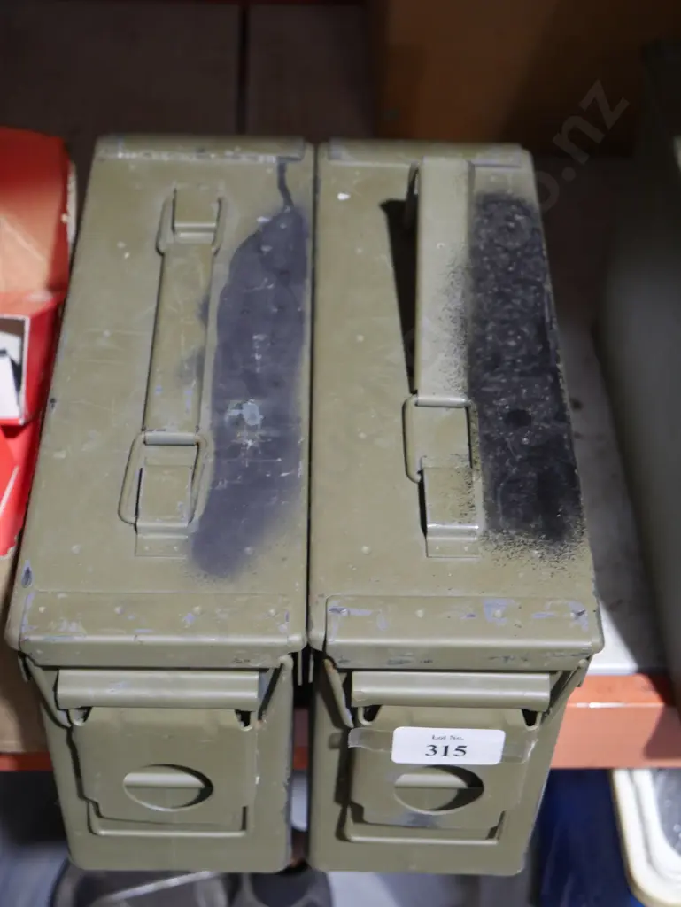 2 ammo cases Image 1++