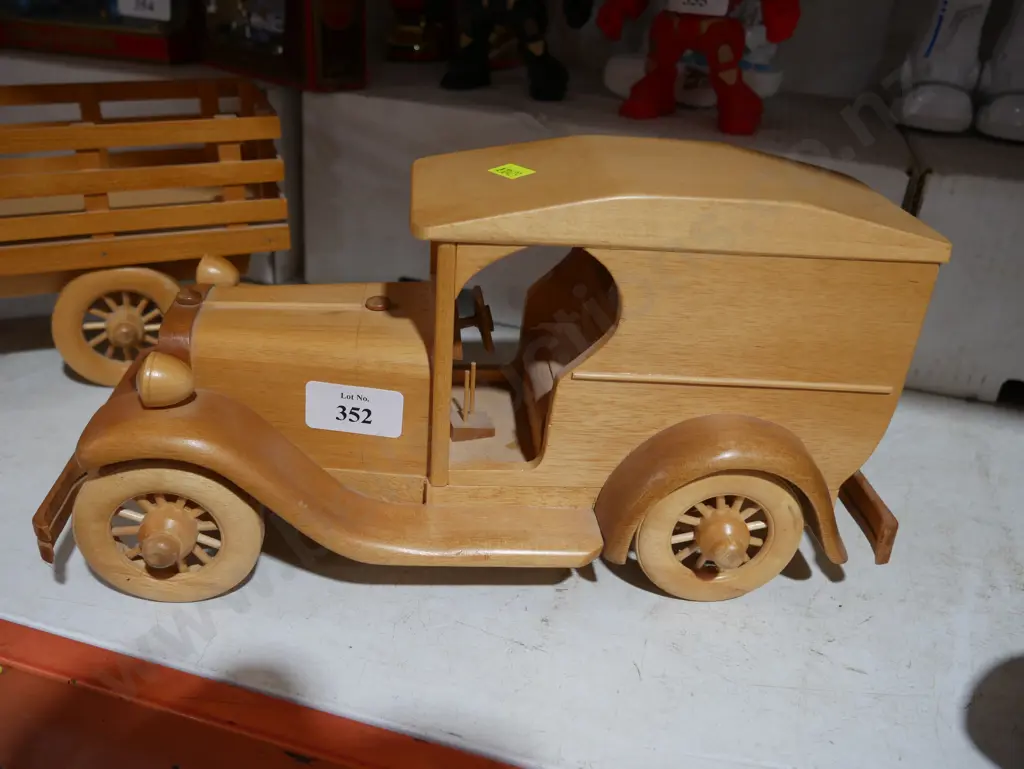 Wooden car Image 1++