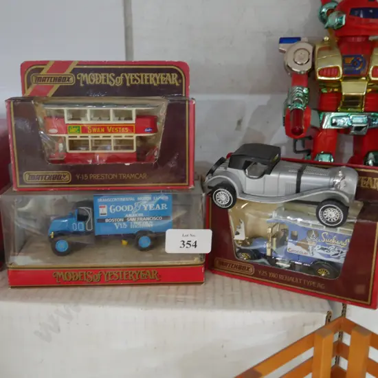 4 model cars