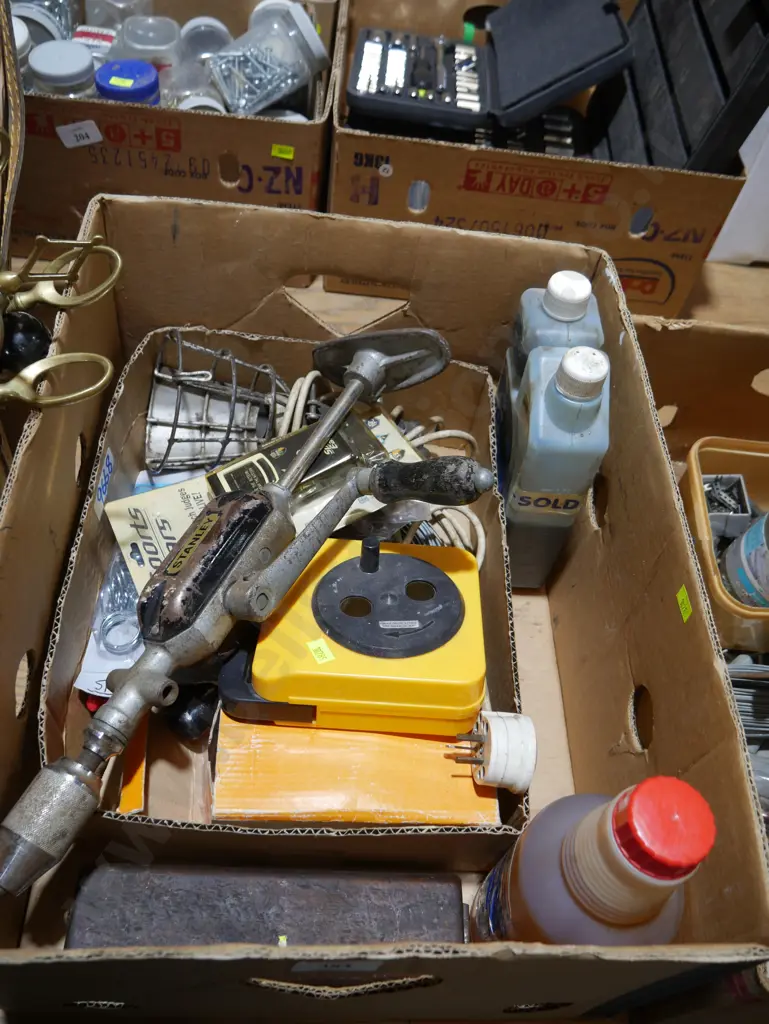 Workshop sundries Image 1++