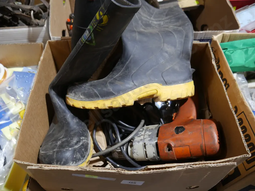 Electric drill, gumboots etc Image 1++