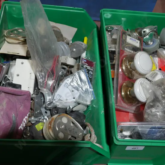 Pulleys, castor wheels, sundries