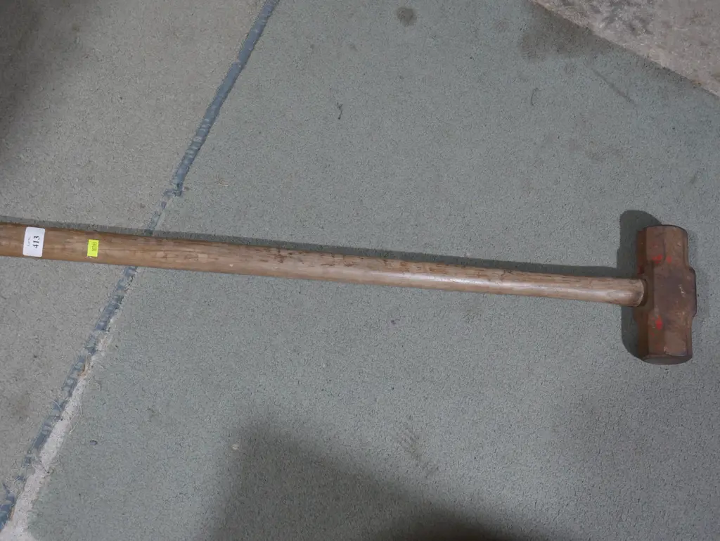 Sledge hammer Image 1++