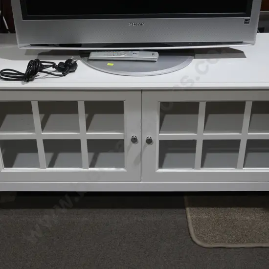 TV cabinet