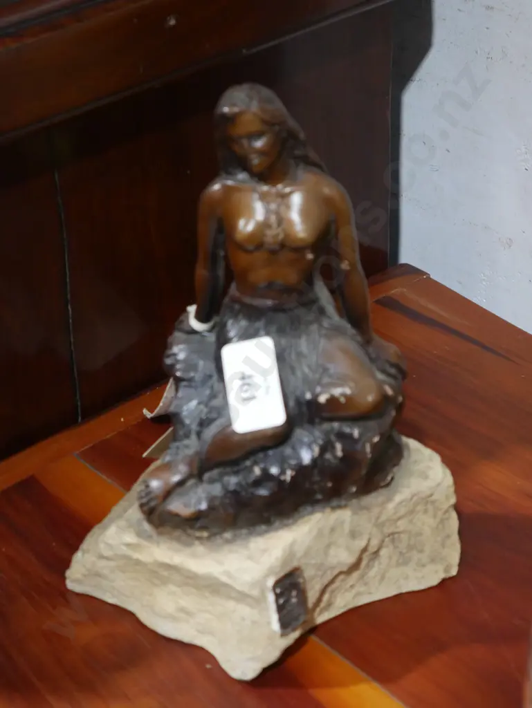 Pania of the reef ornament Image 1++