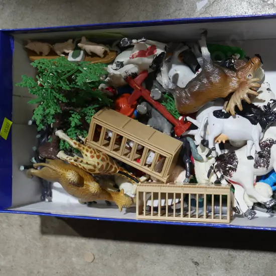 Assorted plastic animals