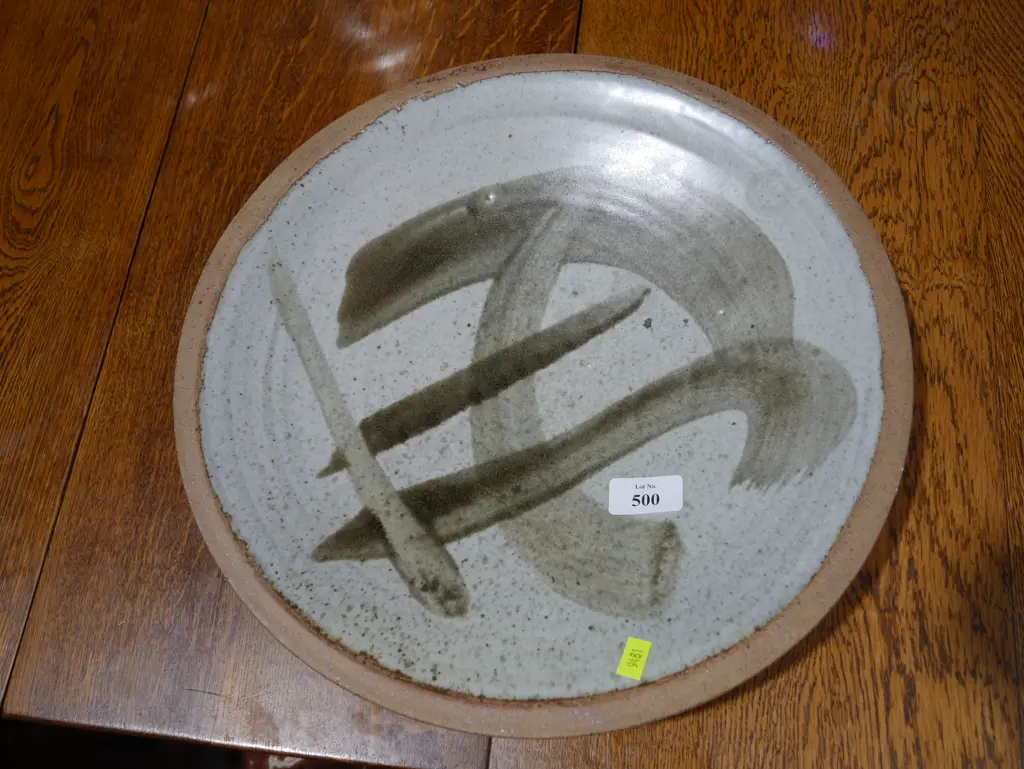 Pottery dish dame Doreen Blumhandt Image 1++