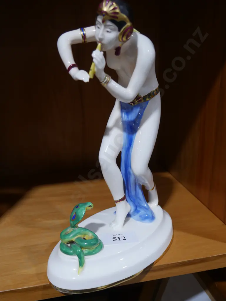 Royal dux figurine faults Image 1++