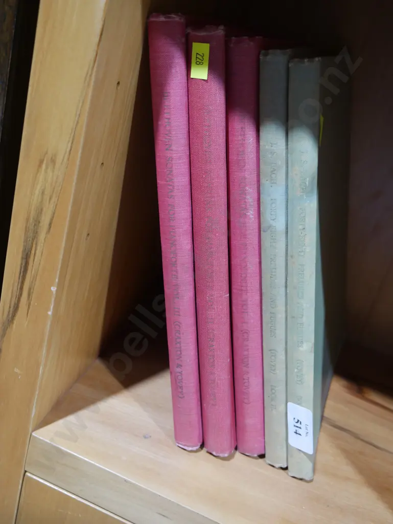 5 music books Image 1++