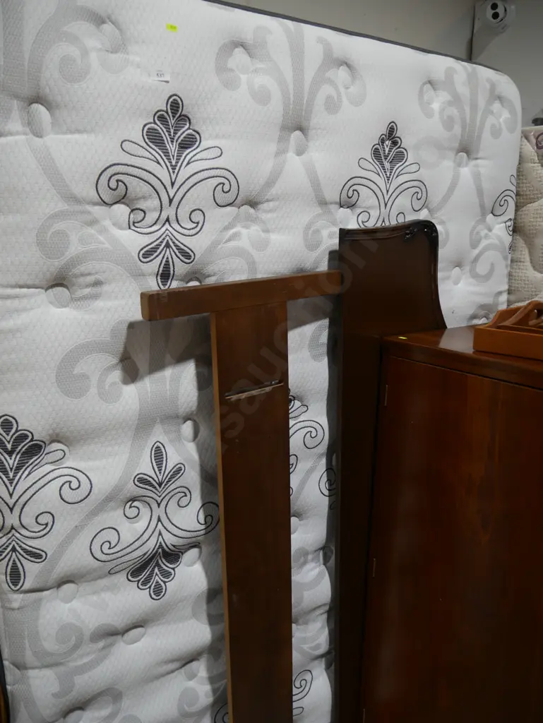 Queen Base mattress Image 1++