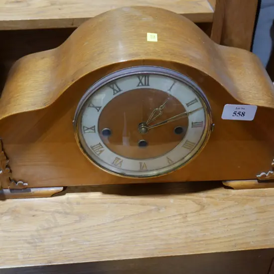 Mantle clock