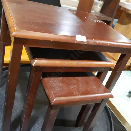 Nest of three tables