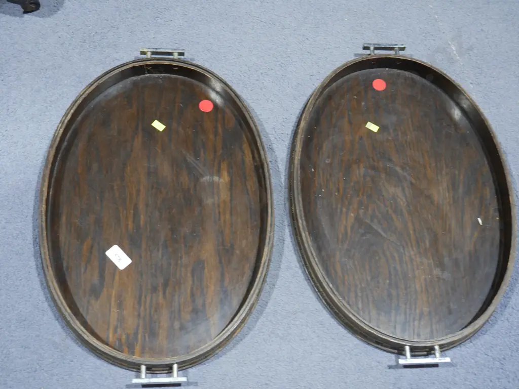 2 serving trays Image 1++