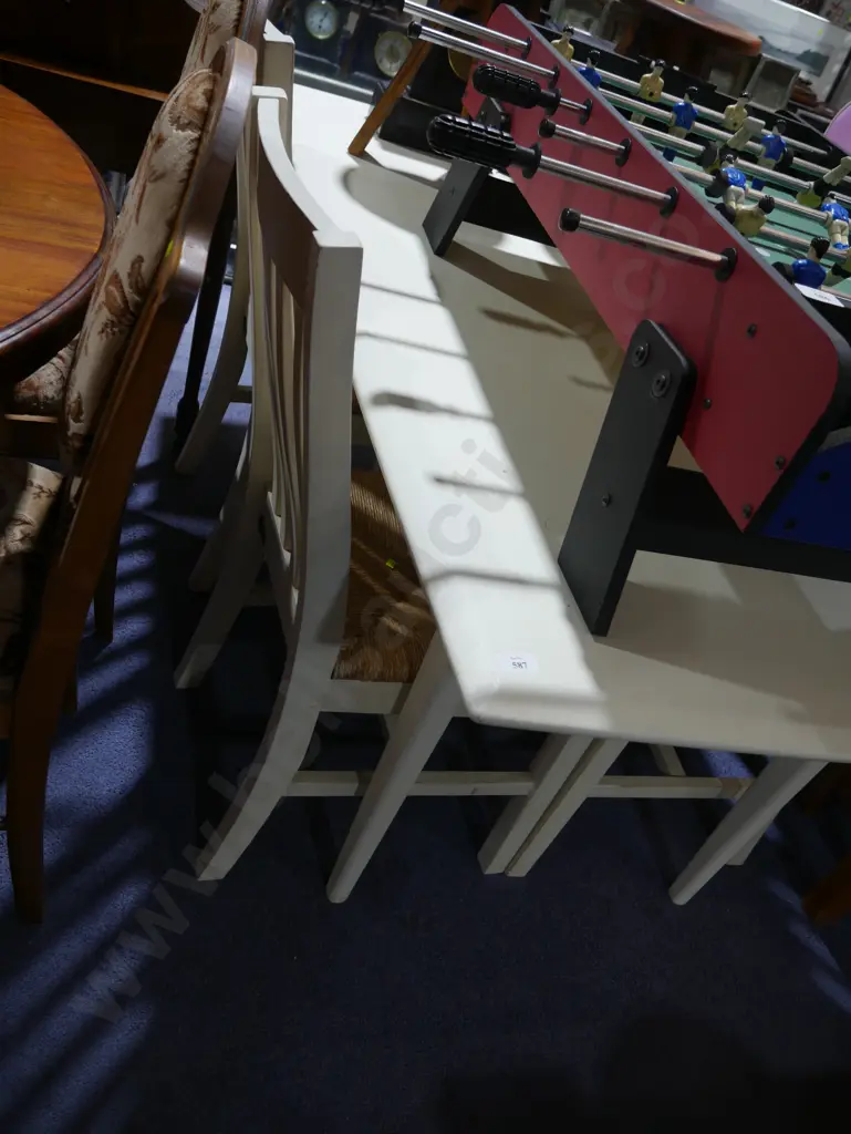 Dining table and four chairs Image 1++