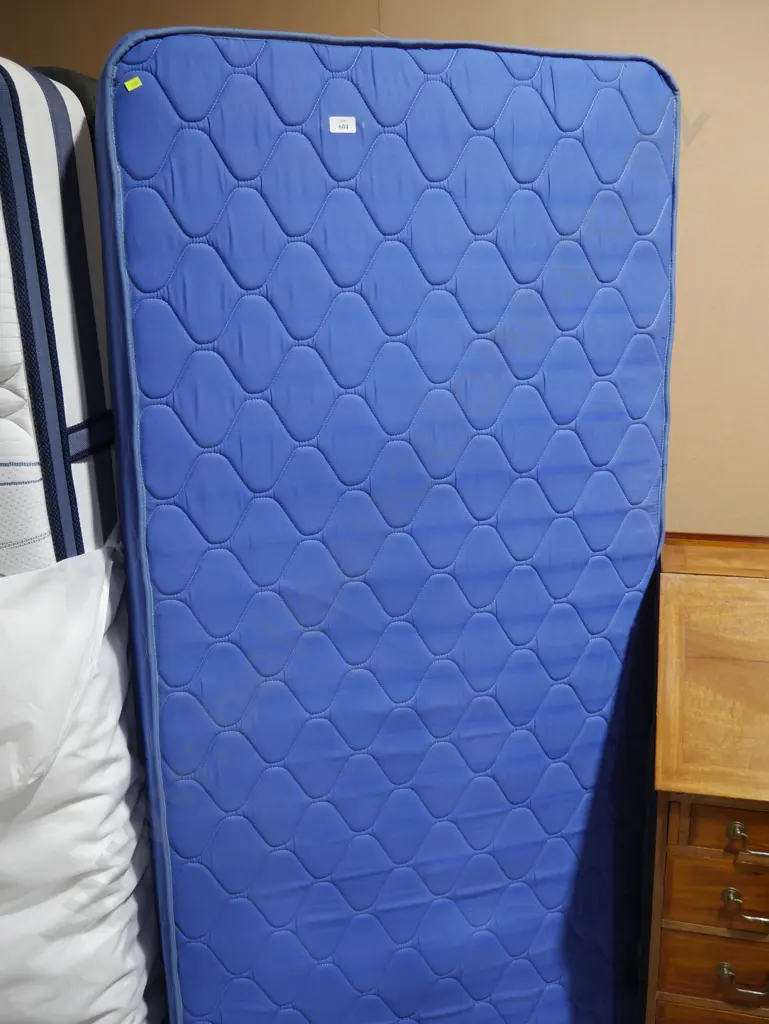 King single mattress Image 1++