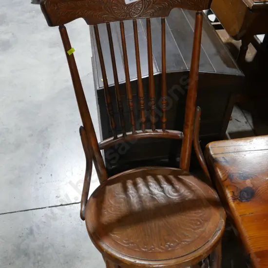 Rocking chair