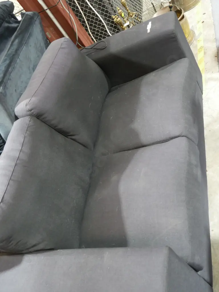 2 seater sofa Image 1++
