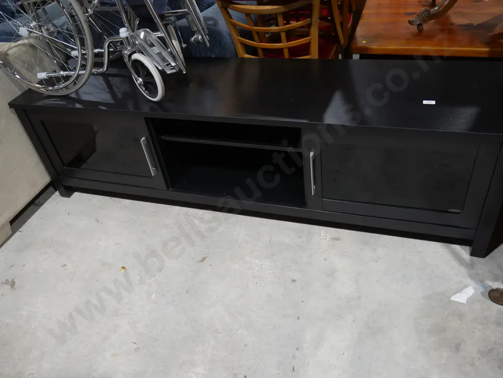 Entertainment unit Image 1++