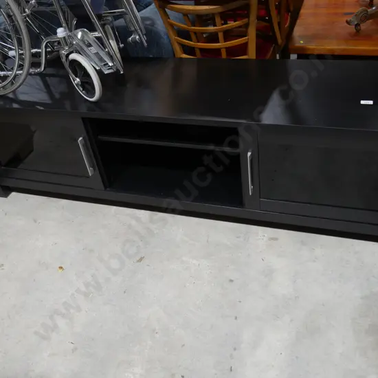 Entertainment unit