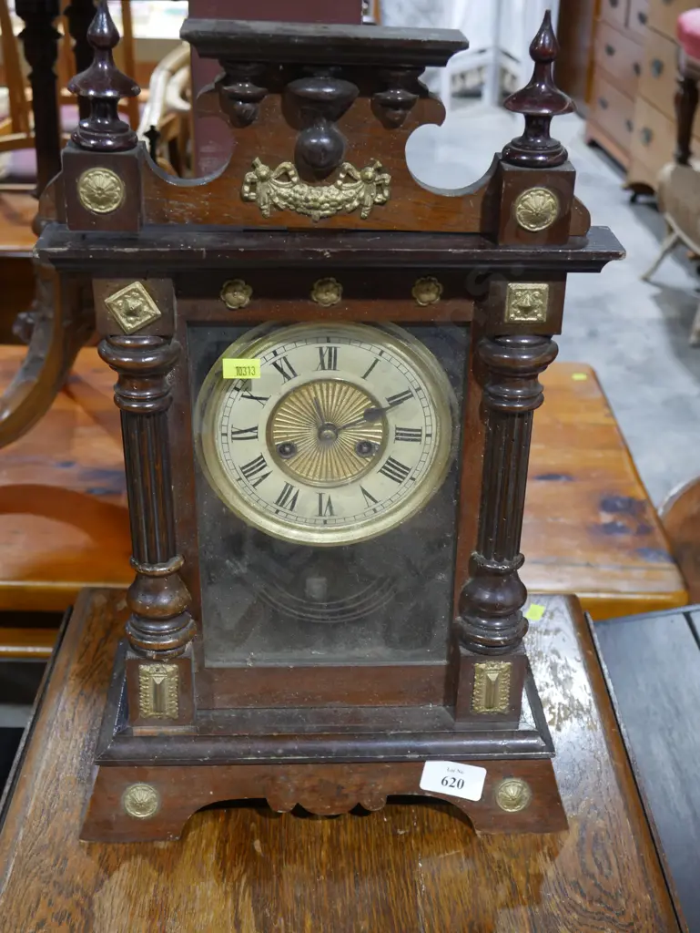 Mantle clock Image 1++