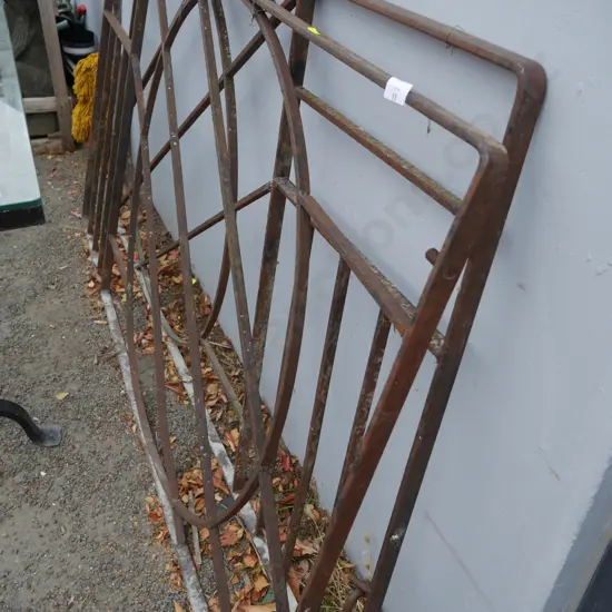 Cast iron gates