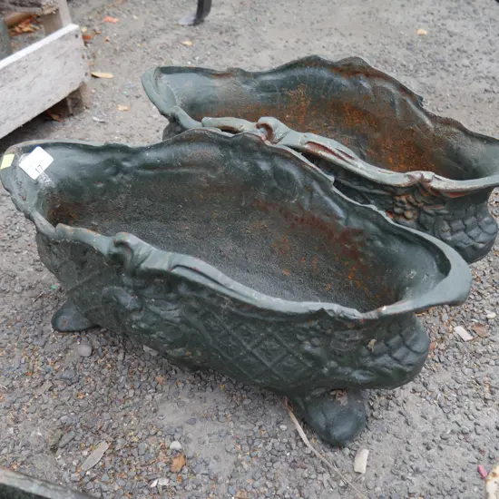Cast iron pots