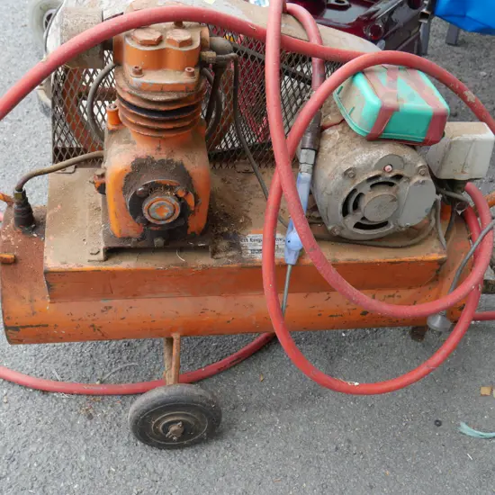 Air compressor