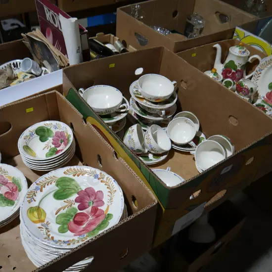 3 boxes Belle Fiore dinnerware