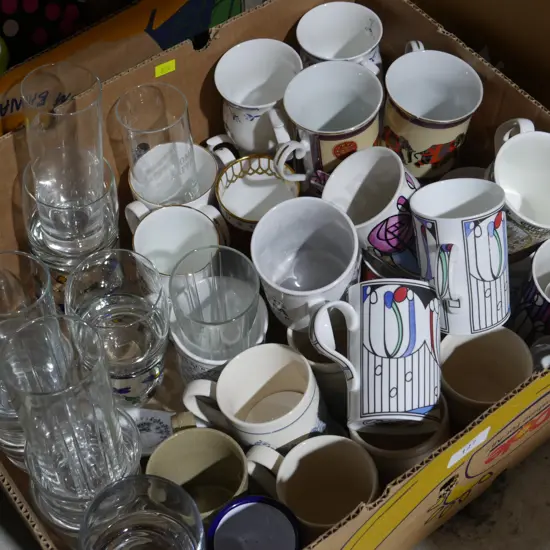 Coffee cups etc