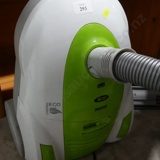 Zip vacuum