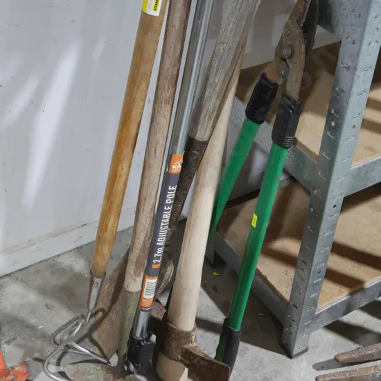 Garden tools